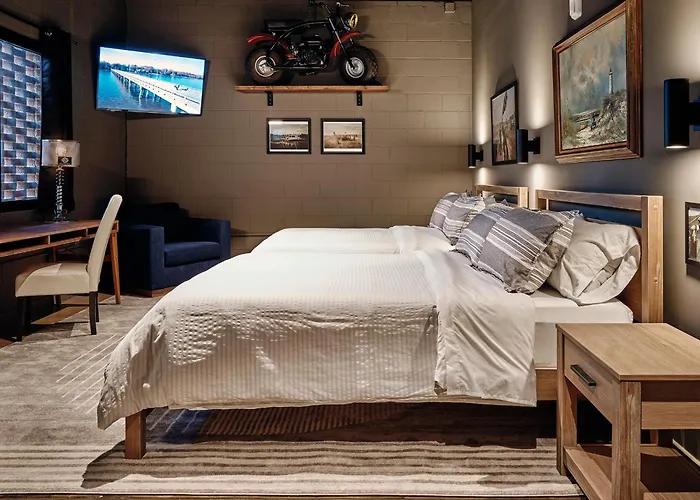 Classified Moto - The Minibike Room